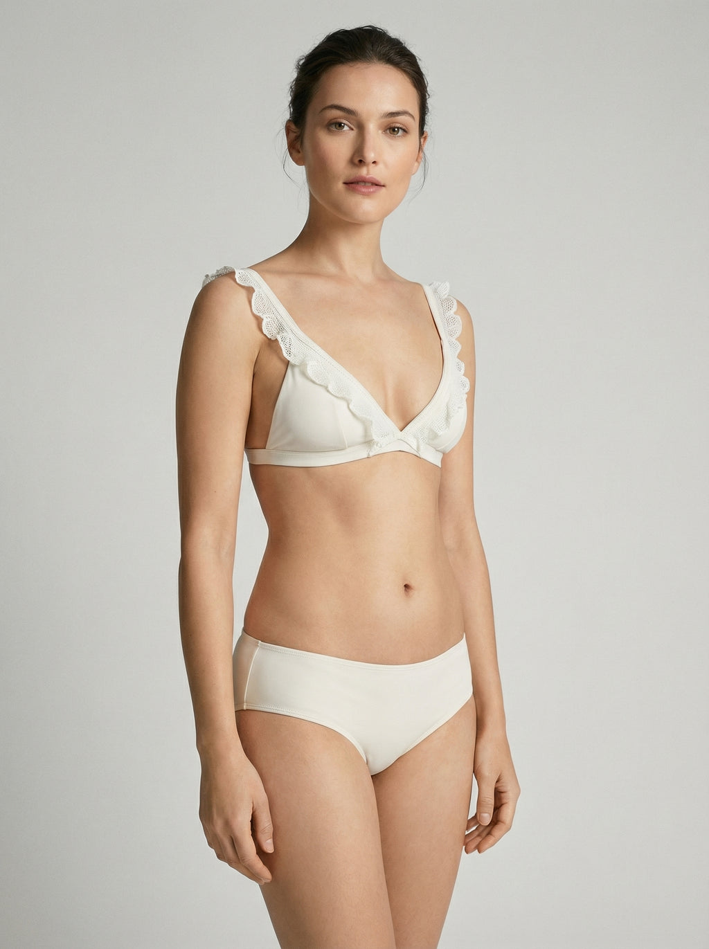 The Colette — Cream Lace-Trim Low-Rise Bottom - 04-model-angle-context